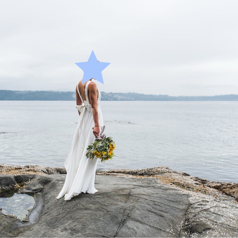 Truvelle Michelle wedding gown, size 4